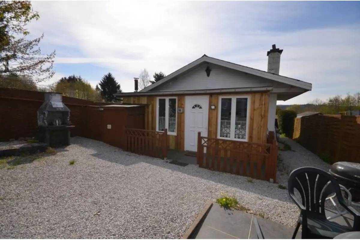 Maison à vendre à Oignies-en-Thiérache 5670 80000.00€ 1 chambres 60.00m² - annonce 828581