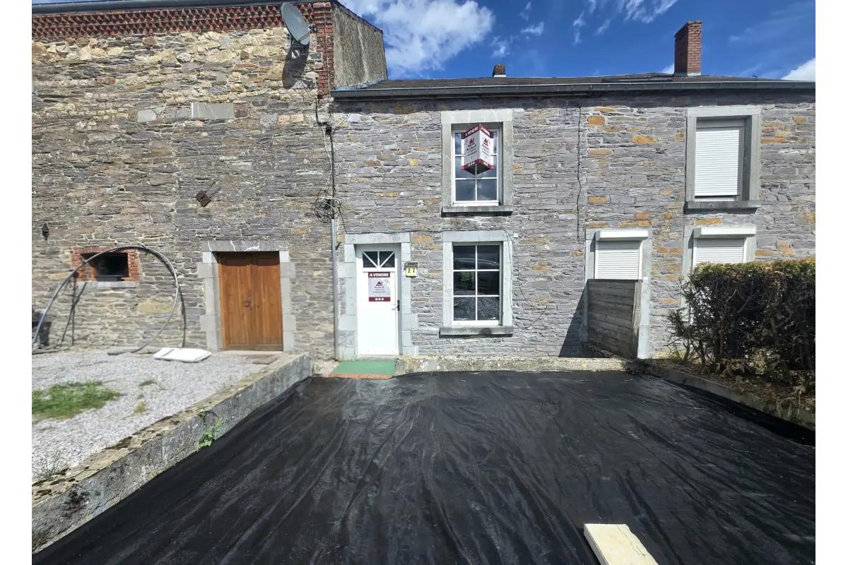 Maison à vendre à Aublain 5660 79000.00€ 2 chambres 110.00m² - annonce 828000