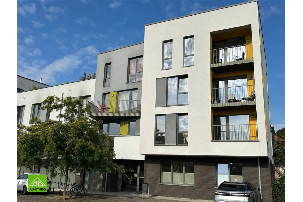 Appartement à  à Namur 5000 295000.00€ 2 chambres 81.00m² - annonce 829091